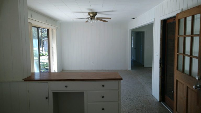 1103 Sumter St. — 9