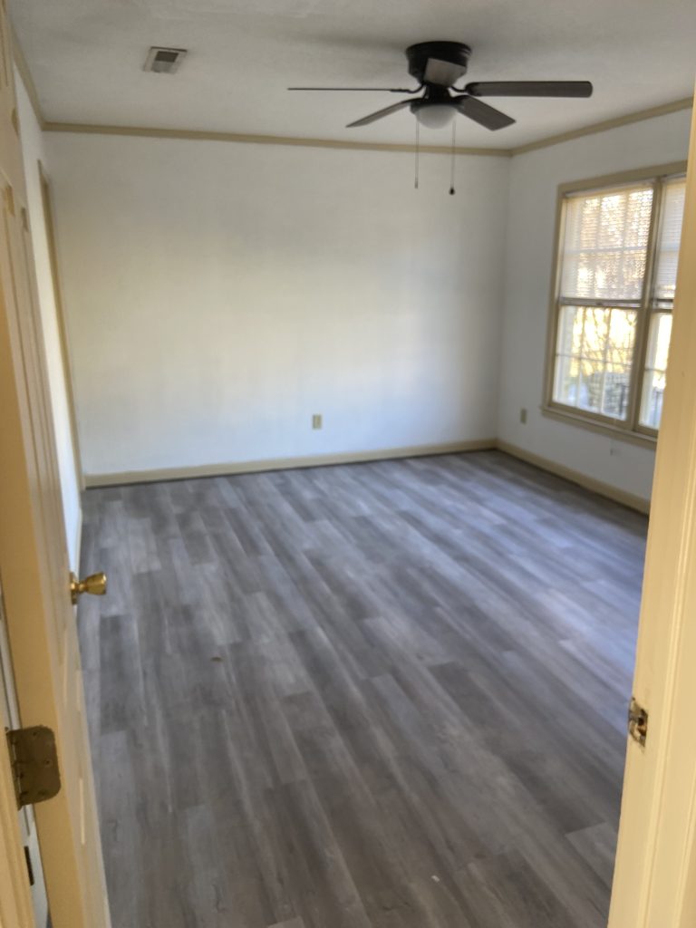 208 Eden Ct. — 8