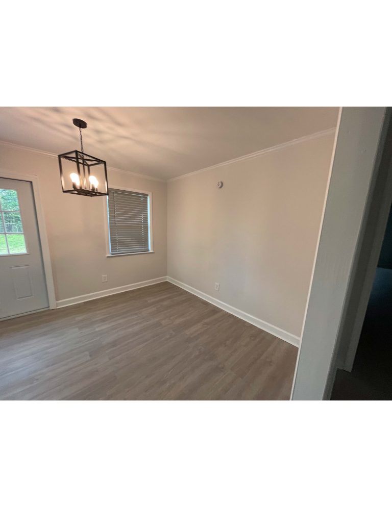 216 J Saunders Rd. — 3
