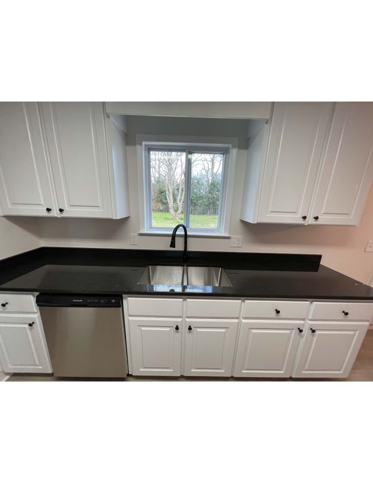 216 J Saunders Rd. — 4