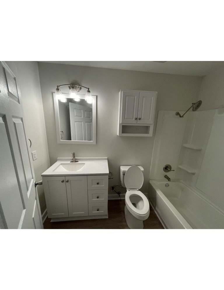 216 J Saunders Rd. — 13