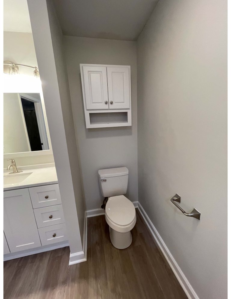 216 J Saunders Rd. — 18